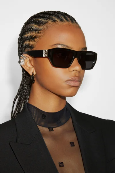 Look 12
